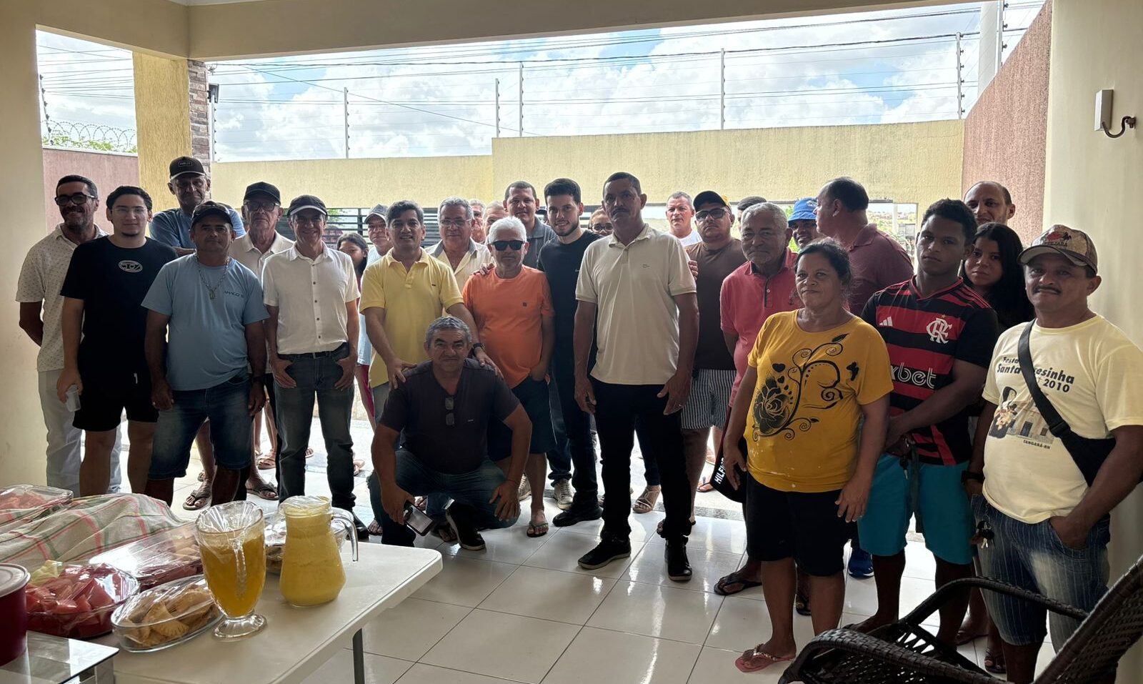 Nilson Lima abre as portas da sua casa e oferece Café da Manhã para Jorginho Bezerra e amigos antes do Podcast Renova Tangará.